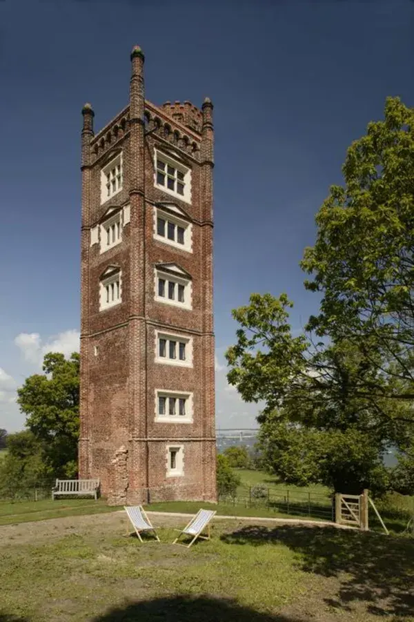 www.landmarktrust.org.uk