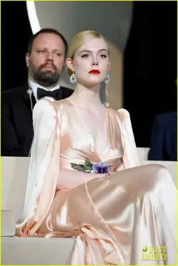 www.justjared.com