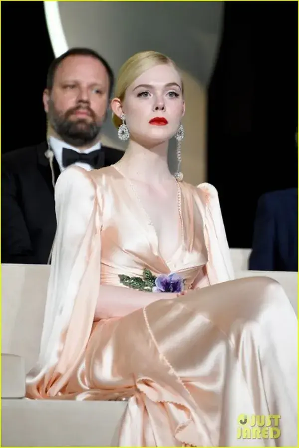 www.justjared.com