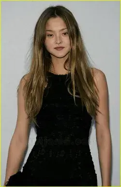 www.justjared.com