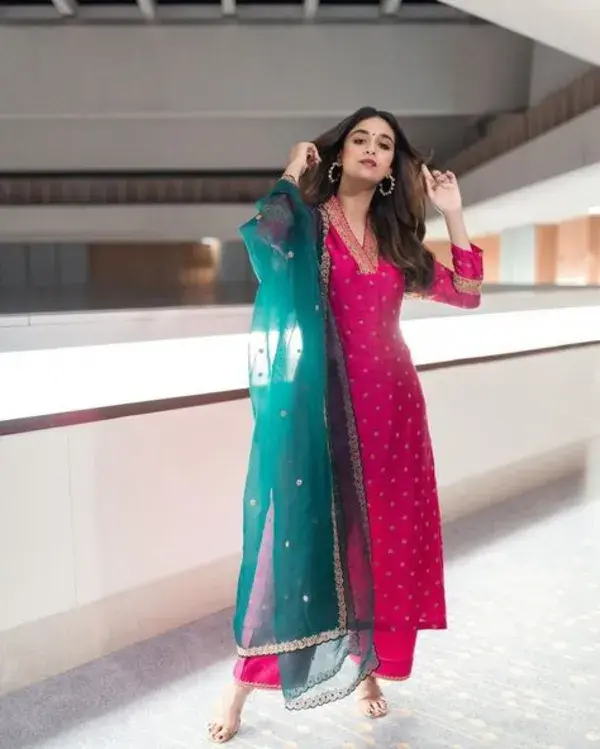 www.southindiafashion.com