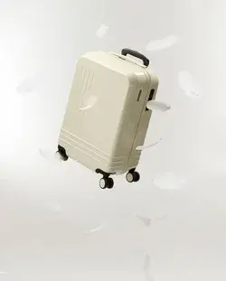 roamluggage.com