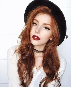 redhairzz.tumblr.com