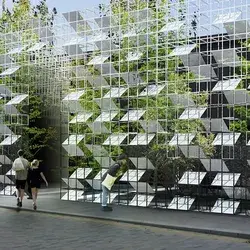 www.dezeen.com