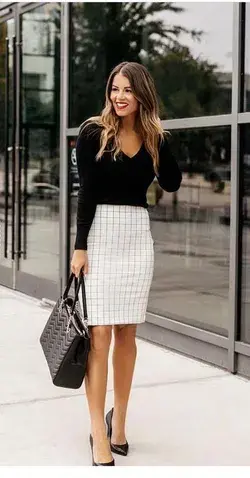 www.whowhatwear.com