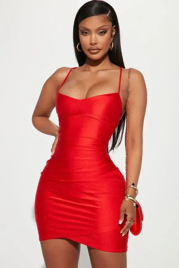 www.fashionnova.com