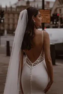 aandbebridalshop.com