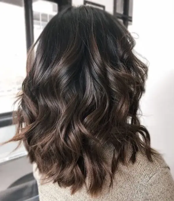 therighthairstyles.com