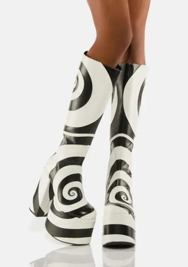 www.dollskill.com