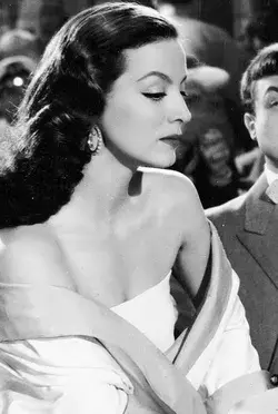 lesbianavagardner.tumblr.com