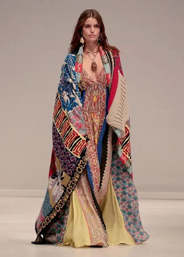 www.etro.com