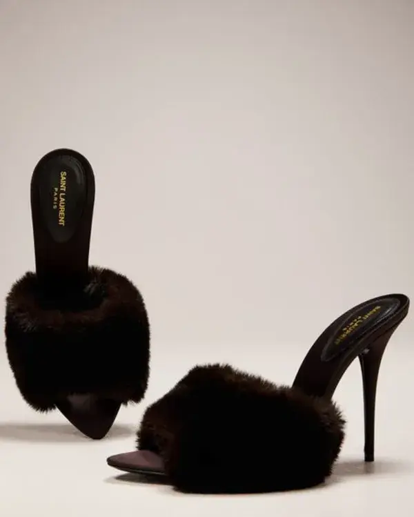 www.neimanmarcus.com