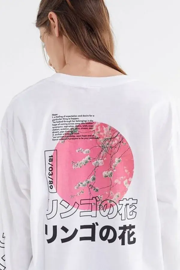 www.urbanoutfitters.com