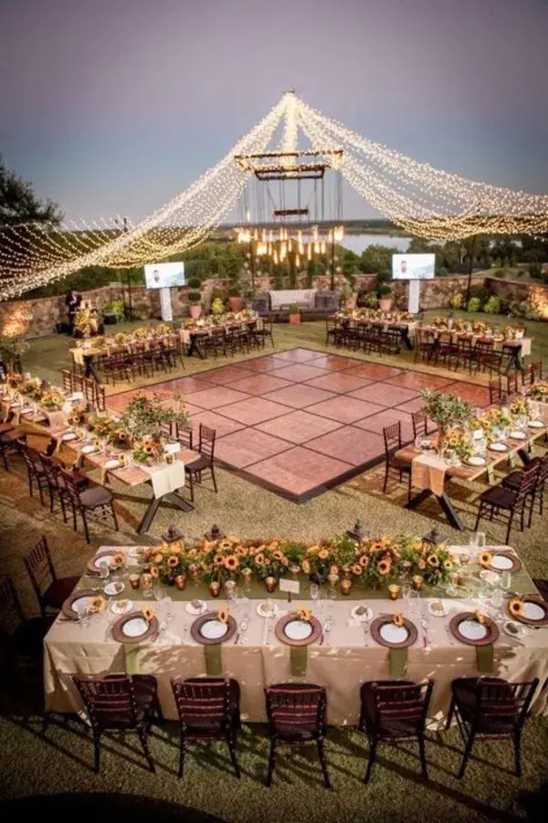 weddingvenuemap.com