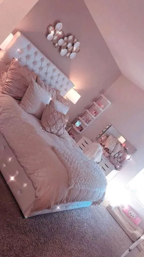 Pink bedroom for. girls