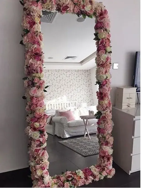 Vanity mirror with lights - check the full list