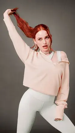 Madelaine Petsch Wallpaper