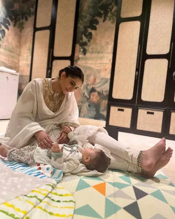 7 cute moments of Sonam Kapoor with her son Vayu that prove she’s a doting mother