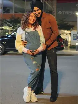 Is Neha Kakkar Pregnant? The Indian Idol Judge's Latest Picture Suggests So!