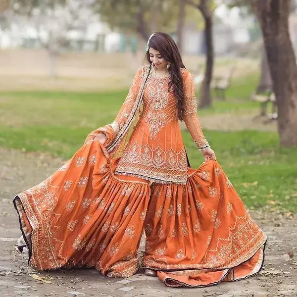 Orange gharara