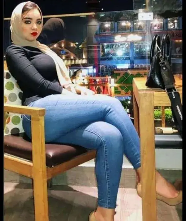 Tight Jean 👖 In Hijabstyle Outfit Idea