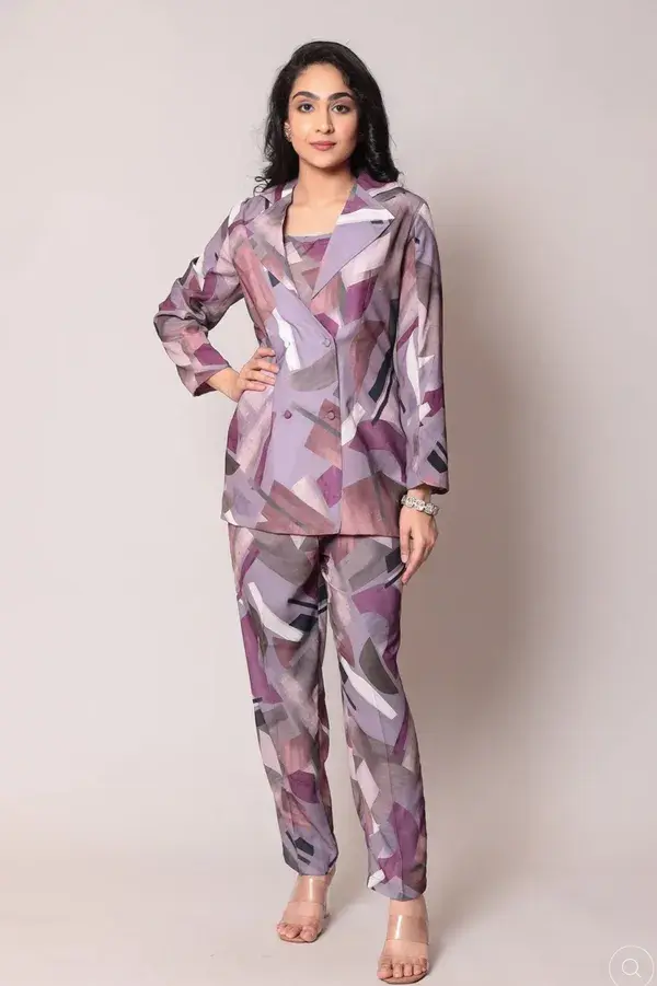 Abstract printed pant suit set.