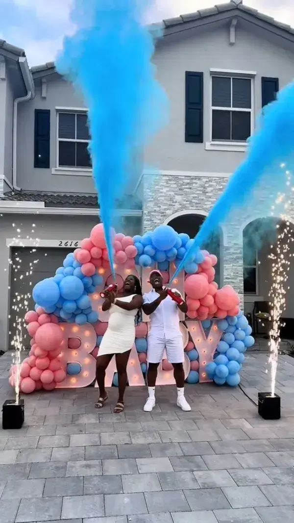 Amazing fire extinguisher gender reveal.🧯💙✨