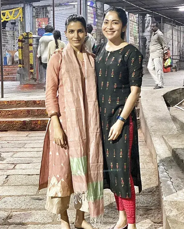 Samantha Akkineni takes a spiritual journey to Tirumala with her friend