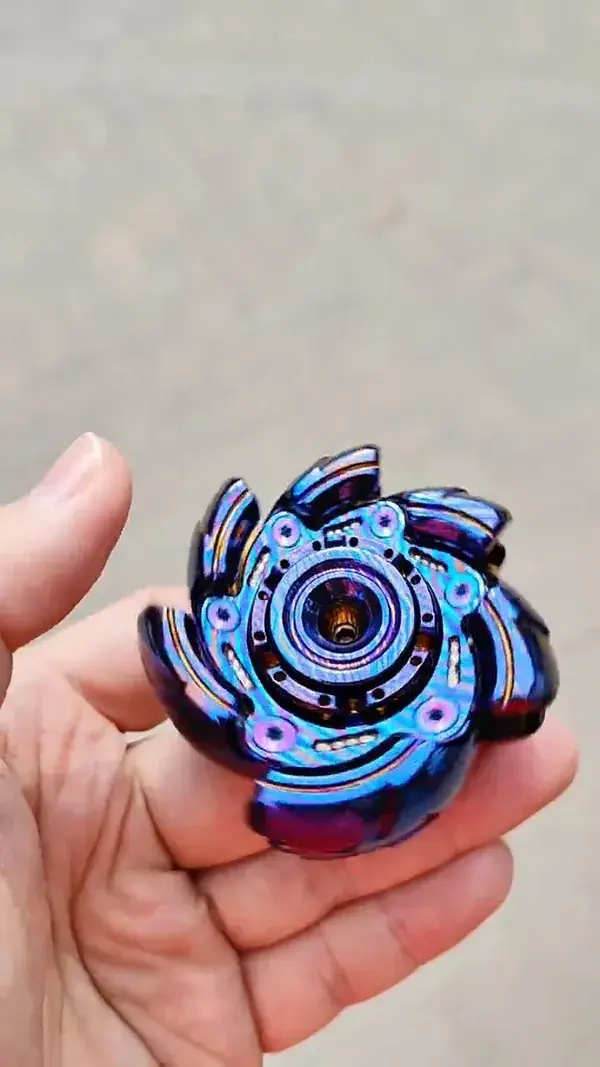 Fidget spinner, perfect for decompression