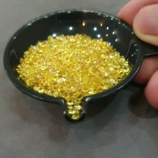 Yellow Sapphires in Round Cut