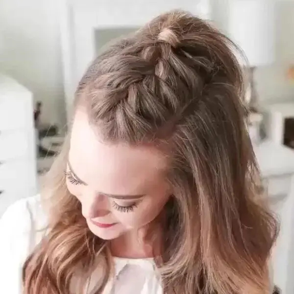 Gorgeous Trendy Prom Hairstyle Ideas For long Hair