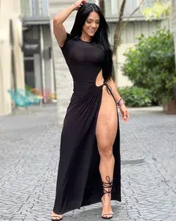 www.girlswithmuscle.com