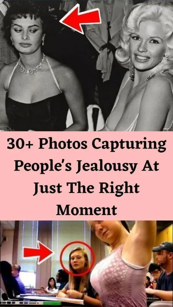 Photos Capturing People's Jealousy At Just The Right Moment