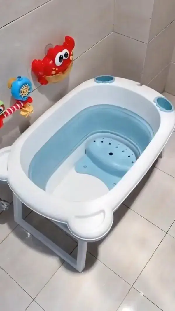 Baby bath tub