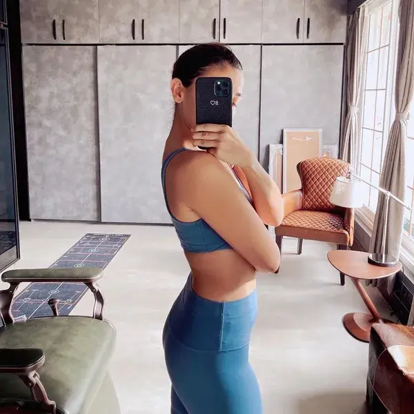 Alia Bhatt is into a fitness challenge, shares mid-workout selfie: ‘Halfway there...’