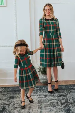Winter Mommy and Daughter Doll Neck Plaid Outfits - mom L