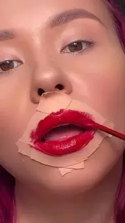 Lipstick hack 👄🍒