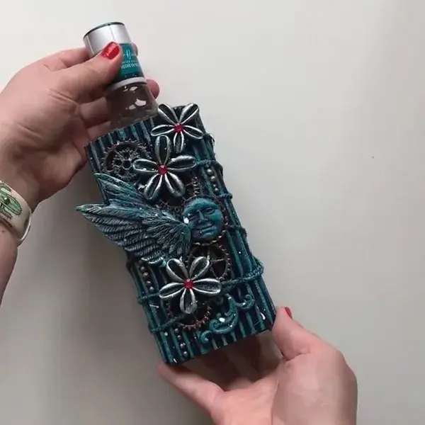 DIY BOTTLE DECORATION