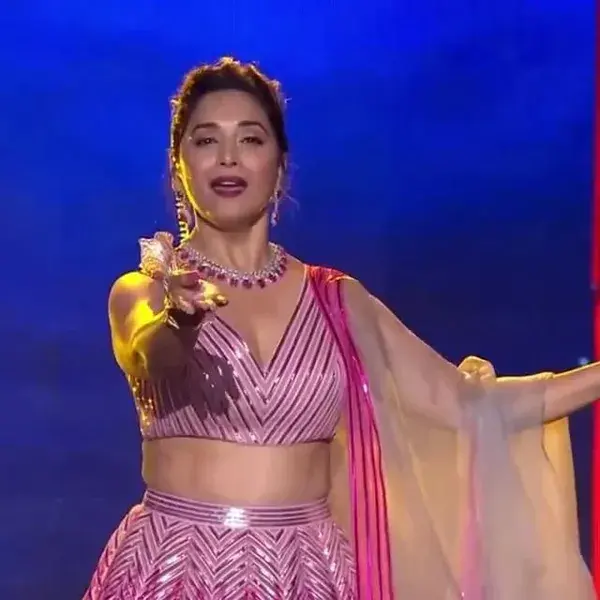 Madhuri dixit maar daala nora Fatehi April 2021