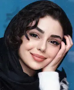 Iranian girl, hasti mahdavi