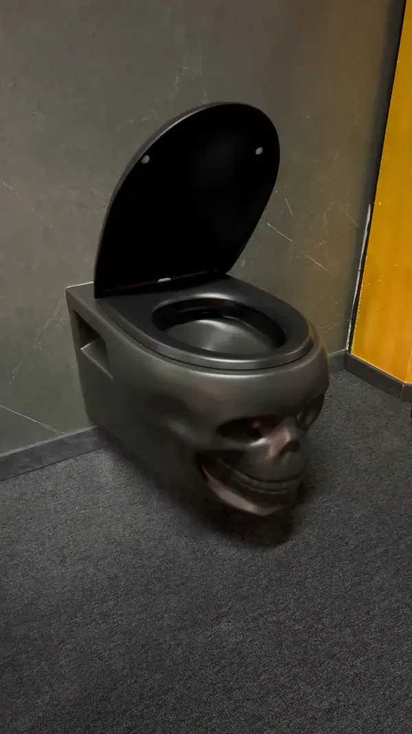 Skullpot - The Skull Toilet!