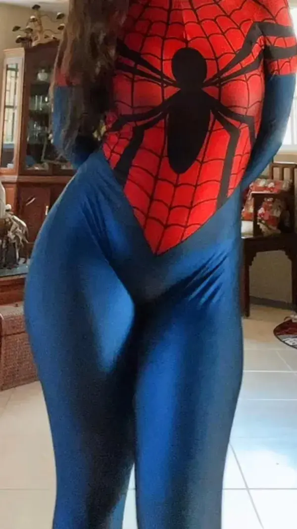 Tik Tok Spider-girl