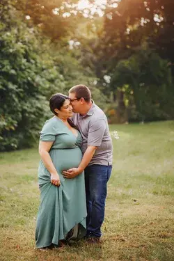 Beautiful Fall Maternity Photo Session