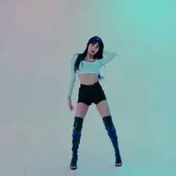 Lisa 😍😍