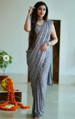 Stunning Party Wear Saree Designs || Beautiful Wedding Wear Sarees Collections ||