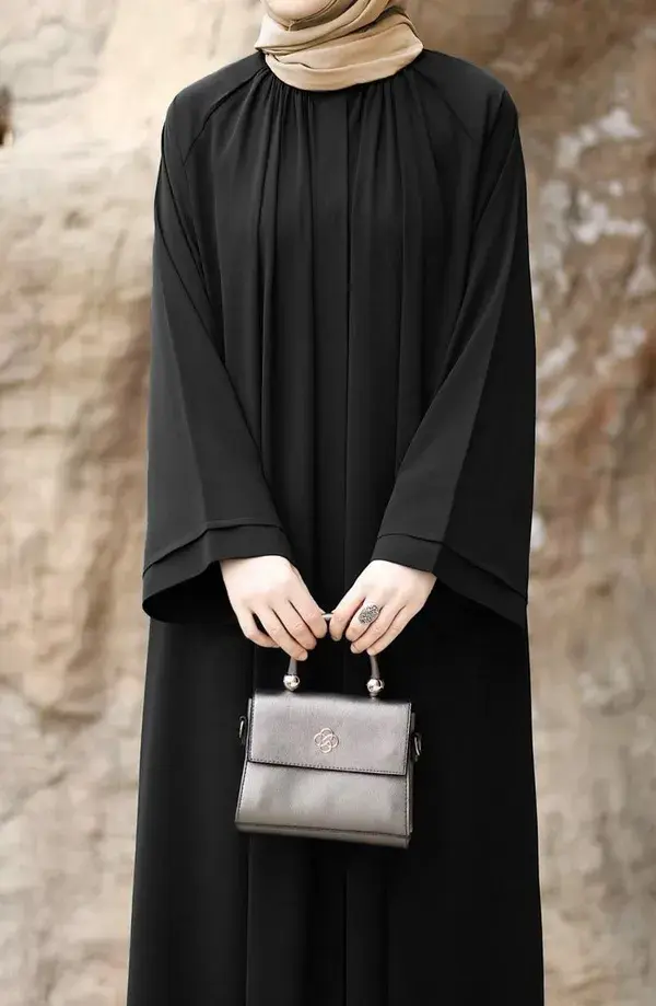 Latest Abaya Styles/Fashion abayas