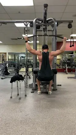 Behind The Neck Lat Pull Down