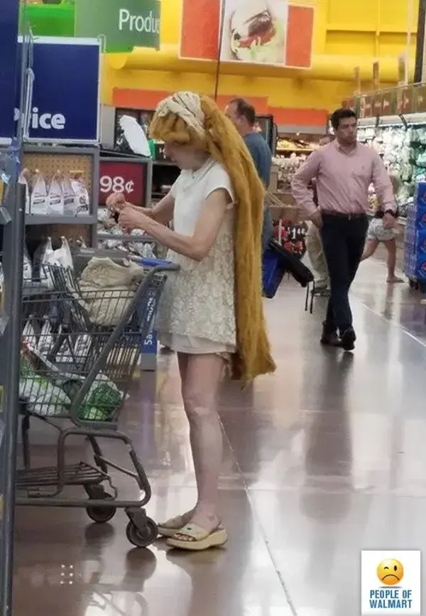 www.peopleofwalmart.com