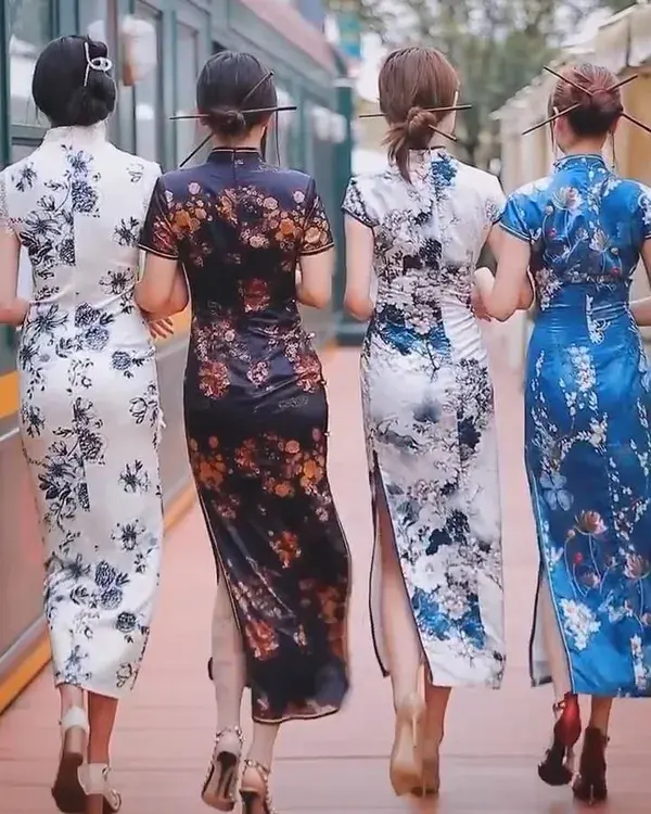 Chinese dress