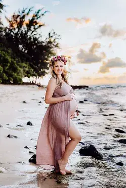 Maternity Photography : Classy Poses And Outfit Inspiration For Pregnancy 🤰